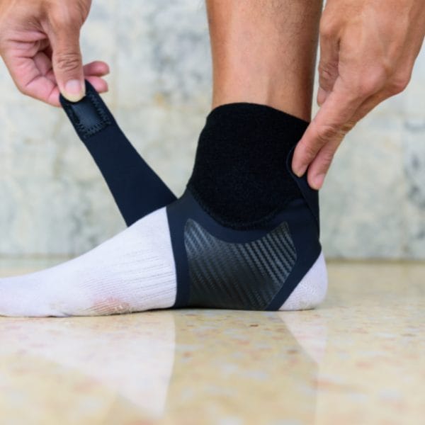 Ankle brace can support ankle joint