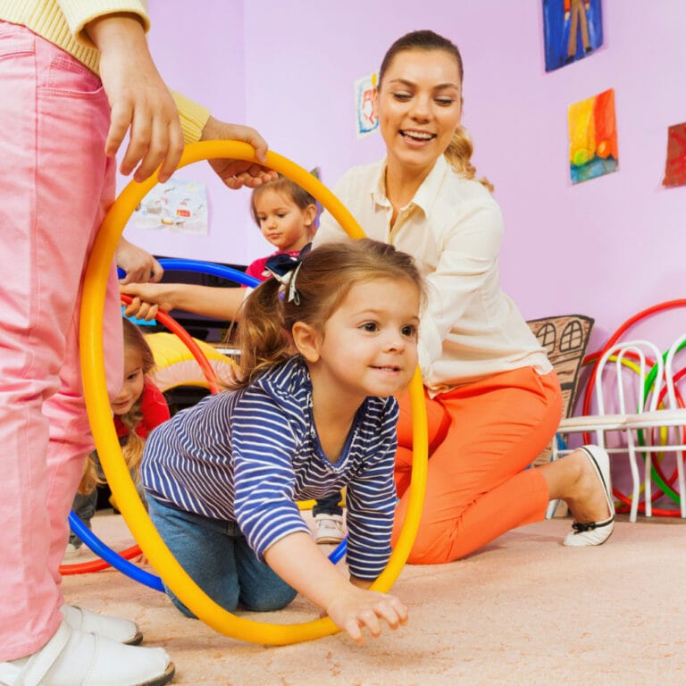 Crawling milestone when do babies start crawling?